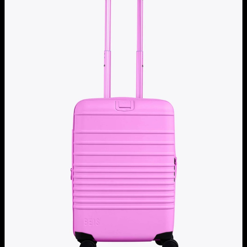 Looking for Beis Carry On Roller in Berry